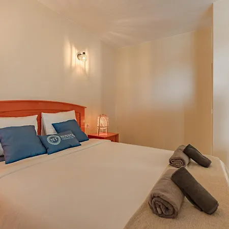 Windsor Park Brand New Apartments *