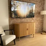 Апартаменти Windsor Park Brand New