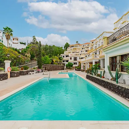 Windsor Park Brand New Apartments