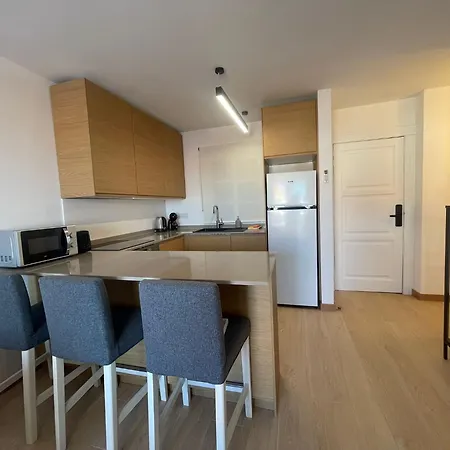 Windsor Park Brand New * Адехе