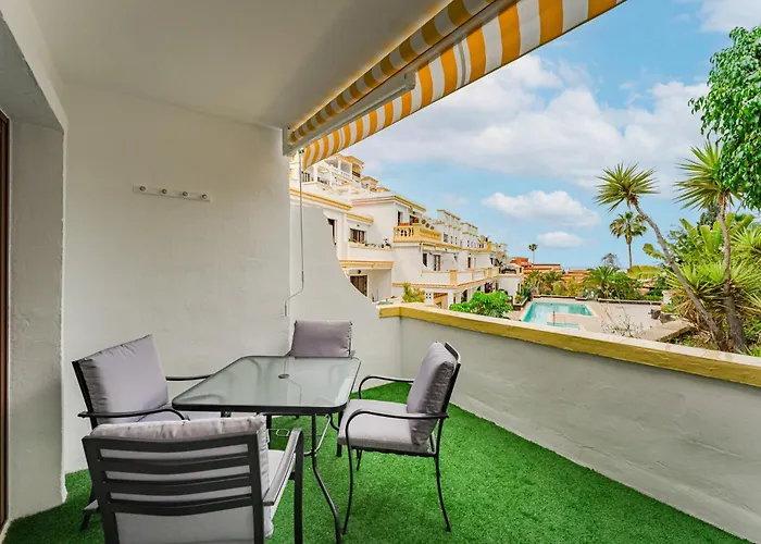 Windsor Park Brand New Апартаменти