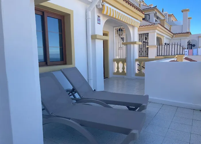 Windsor Park Brand New * Costa Adeje (Tenerife)