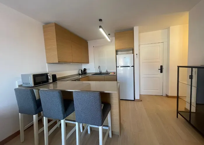 Windsor Park Brand New * Costa Adeje (Tenerife)